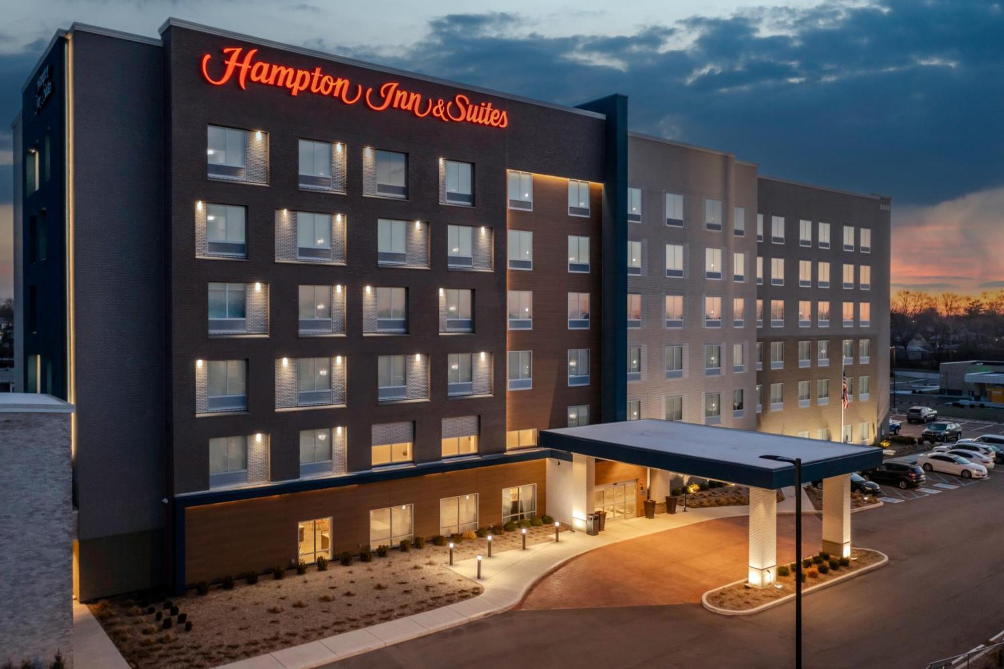 Hampton Inn & Suites Indianapolis West Speedway Экстерьер фото