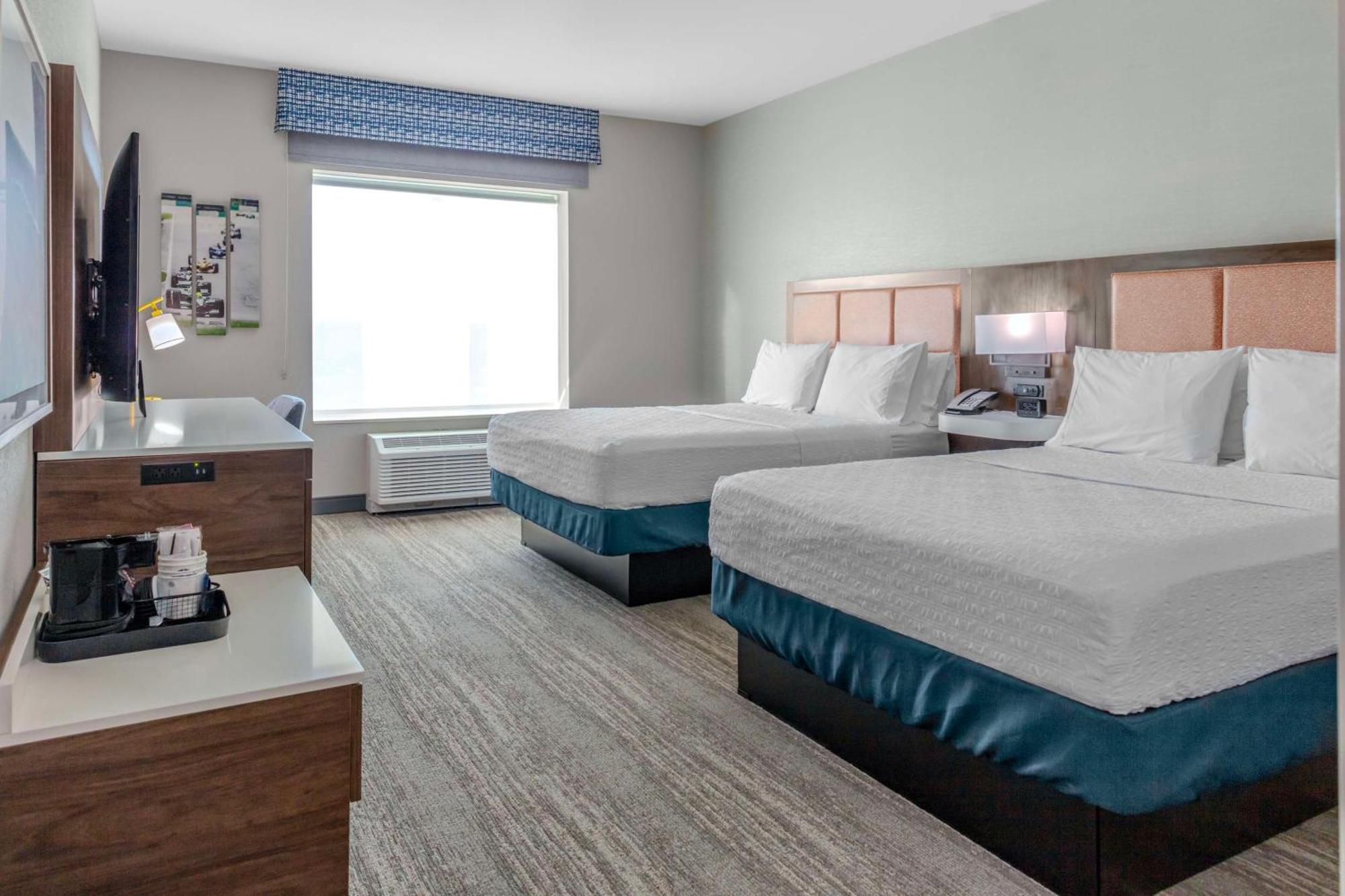 Hampton Inn & Suites Indianapolis West Speedway Экстерьер фото